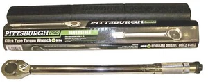PITTSBURGH (00239) 1/2 pulg. Llave dinamométrica de clic revertible Drive 10-150 ft lb - Imagen 1 de 1
