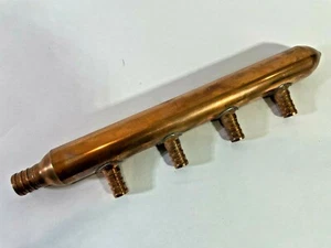 Sioux Chief 672X0490 - 3/4" PEX Barb x Spun Closed w/ 4, 1/2" PEX Barb Branches - Picture 1 of 4