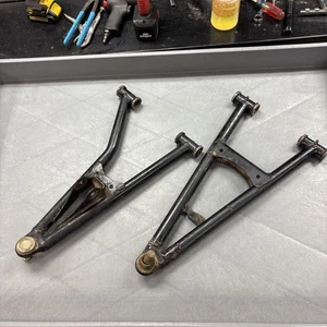 2009 Polaris Sportsman 550 4x4 Front Lower Upper Right Control A Arms Arm - Picture 1 of 9