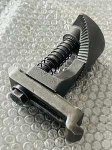 Stufenpratzen Spannpratzen Spanntreppen gebaucht 12mm von 60 - 135mm Deckel FP - Bild 1 von 4