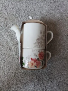 RHS Royal Horticultural Society Stacking Teapot & Cup - Floral Design - Picture 1 of 5