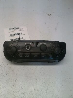 Mercedes-Benz C230 2001 - 2005 - Control de temperatura - 2038300485 - R168245 Foto 1 de 4