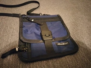 Eddie Bauer Nylon Travel Pouch - Picture 1 of 7