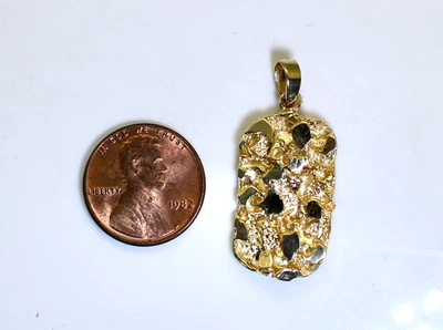 BONITO Colgante Unisex Estilo Pepita Grande Oro Amarillo 14K, 5,9 Gramos Foto 1 de 4