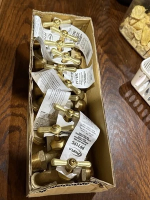 Non Kink Hose Bibb 10 Piece - Image 1 of 4