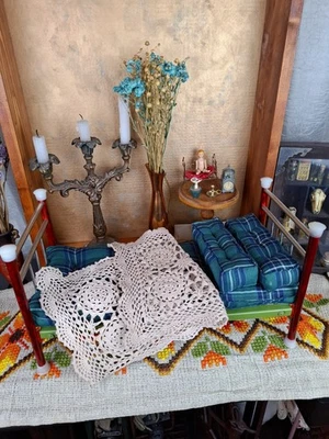 Muebles para muñecas de estilo vintage — cama para Blythe, Pullip, etc., hechos a mano Foto 1 de 4