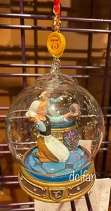 Disney Cenicienta 2025 75 aniversario globo de vidrio cuaderno de bocetos adorno NUEVO - Imagen 1 de 3