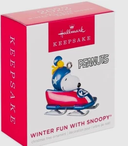 Snoopy Peanuts Hallmark 2022 Winter Fun Bobsled 25th in Series - Picture 1 of 1