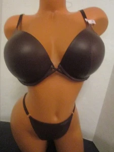 $80 VICTORIA'S SECRET VERY SEXY FAUX LEATHER BRA ~ SEXY THONG SET ~ 38C/M ~ NWT - Picture 1 of 6