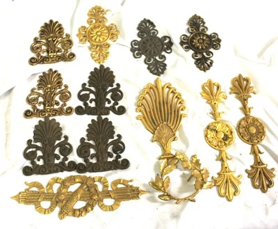 Apliques de muebles de estilo antiguo, latón y bronce, varias piezas, lote nuevo Foto 1 de 4