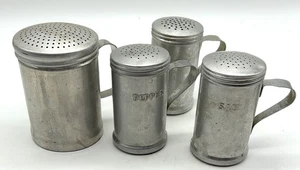 4 Vintage Aluminum Shakers Salt Pepper Range Sizes - Picture 1 of 9