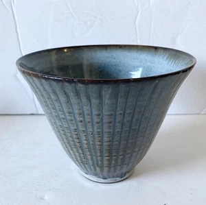 Louis Mideke Signed Studio Scalloped Pottery Bowl Variated Blue Glaze As Is - Picture 1 of 5