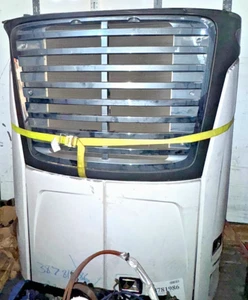 CARRIER X4 7300 REEFER TRAILER REFRIGERATION UNIT (PARTS ONLY) - Picture 1 of 3