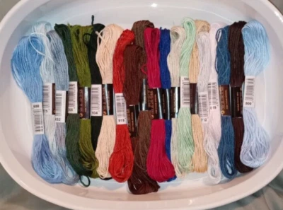 20 Skeins of Embroidery Thread in 20 Colors - Image 1 of 4