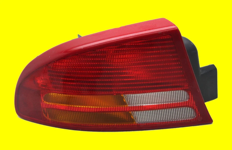 New Taillight for 1998-2004 Dodge Intrepid Left Side CH2800146 - Image 1 of 1