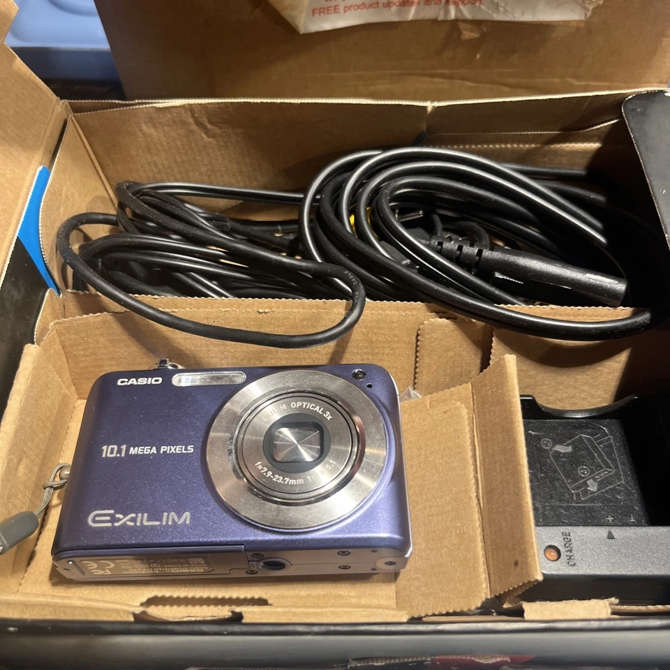 Casio EXILIM ZOOM EX-Z1080 10.1MP 3x Optical Zoom Purple  w/ Box Memory Card - Image 1 of 4