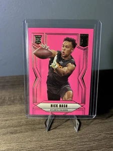 2025 Panini Donruss Elite - Rookies Nick Nash #180 Pink Ink (RC) - Picture 1 of 2