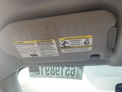 Солнцезащитный козырек водителя с подсветкой сквозной 09/30/18 подходит для 14–19 INFINITI QX60 979760 - Изображение 1 из 4