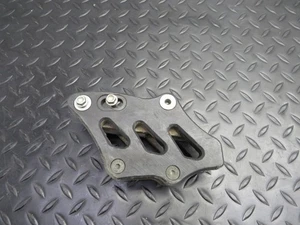 09-15 KAWASAKI KX 450 F KX 450F REAR SWINGARM CHAIN GUIDE - Foto 1 di 10