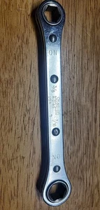 Snap-on R1214S 3/8" x 7/16" 6 Point Ratcheting Box Wrench USA - Picture 1 of 6