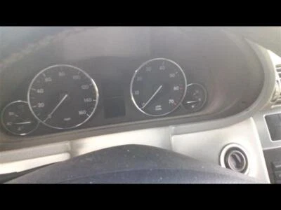 Medidor de velocímetro usado serve: 2005 Mercedes-benz Mercedes c-class 203 Type cluste - Imagem 1 de 4