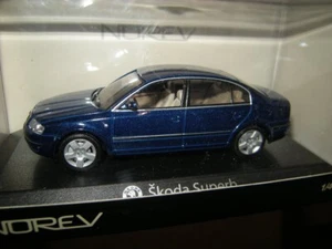 1:43 Norev Skoda Superb 1ª serie azul/azul RARO/RARO en EMBALAJE ORIGINAL - Imagen 1 de 1