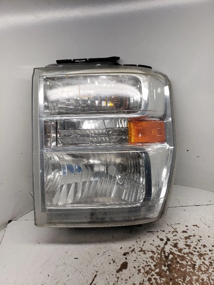 Faro de conductor compuesto doble haz para camioneta Ford E350 1305830 08-19 21-23 Foto 1 de 4