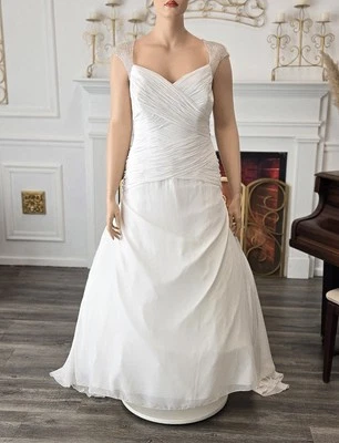 David's Bridal Style 9V3688 White Chiffon Ruched Beaded Wedding Dress 22W - Image 1 of 4