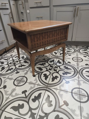 Vintage Mid Century Modern Lane Furniture Weave End Table 24" x 22" x 22" #90806 Cover