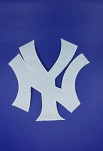 BIG NEW YORK YANKEES IRON-ON EMBROIDERED PATCH - 6" x 6" - Picture 1 of 4