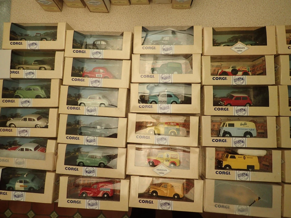 Classic Vehicles From Corgi Undisplayed Please Choose From List - Image 1 of 1