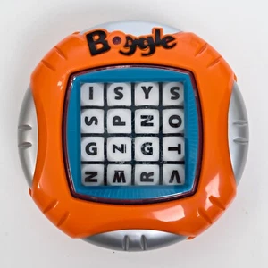 Travel Boggle Electronic Game 2009 Hasbro Canada Battery Included - Picture 1 of 3