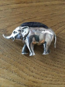 ANTIGUO COJÍN DE PLATA SÓLIDA (BAÚL RARO ESTÁ ARRIBA) BIRMINGHAM 1904 - Imagen 1 de 8