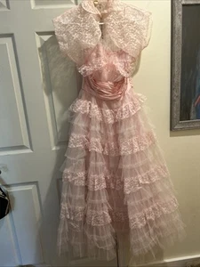 Beautiful Vintage 50-60s Tulle Pink tiered Ruffle Dress - Picture 1 of 13