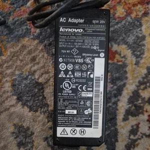 Original 90W Lenovo AC LADEGERÄT ADAPTER 20V  - Bild 1 von 3