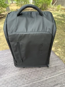 Gently Used 1X~YH&GS 20”Black Wheeled Luggage RFID Backpack W/Place 4 Laptop - Picture 1 of 16