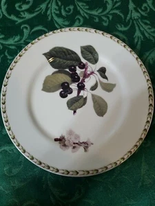  Queen's  Hookers Fruit Salad Plate BLACK CHERRY  8 3/4" EUC - Picture 1 of 4