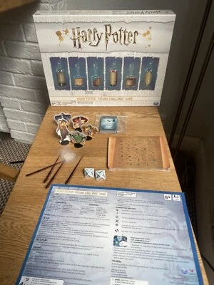 SPIN MASTER FAMILY BOARD GAME HARRY POTTER POTIONS CHALLENGE GAME COMPLETE VGC - Image 1 of 4