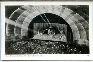 CP Etats-Unis - United-States - New-York - Rockfeller Center - Radio City Music. - Foto 1 di 2