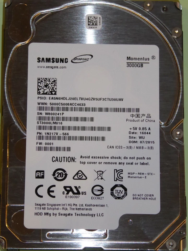 3TB Samsung ST3000LM016 | SN: W80 | PN: 1N217V-566 | FW: 0001 | WU | 07/2015 - Bild 1 von 1