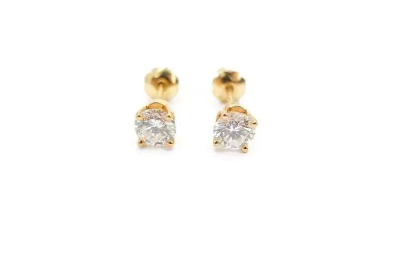 14k Yellow Gold 0.75 CTW Diamond Earrings Natural - Image 1 of 1