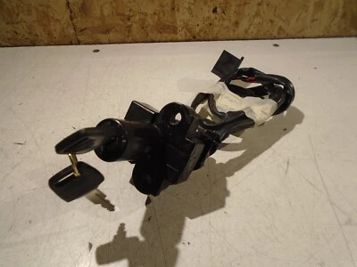 Interruptor de encendido y llaves Honda CBR900RR Fireblade CBR 900 SC28 Foto 1 de 4