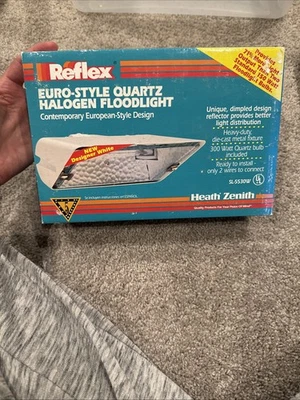 Reflex Heath Zenith Euro-style 300W Quartz Halogen Floodlight #SL-5530 Vintage - Image 1 of 3