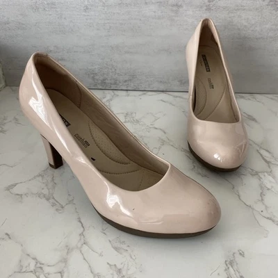 Zapatos de salón Clarks talla 8 rosa charol plataforma tacón alto oficina trabajo comodidad Foto 1 de 4
