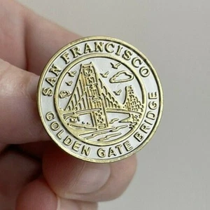 Seagulls Birds Gulls Golden Gate Bridge San Francisco Enamel USA Hat Lapel Pin - Bild 1 von 11