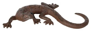 Cast Iron Lizard Gecko Newt Garden Ornament Wall Hanging Rustic Door stop - Picture 1 of 1