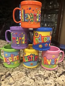 Personalisierte Tasse Mein Name für Kinder von John Hinde *SIEHE NAMENAUSWAHL* NEU! - Bild 1 von 12