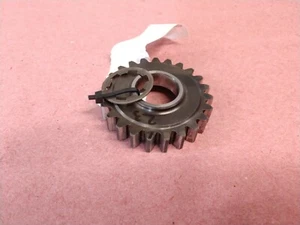 89-91 Suzuki RM125 Transmission Trans Gear 3rd Third Gear Main Shaft 23T - Imagen 1 de 3