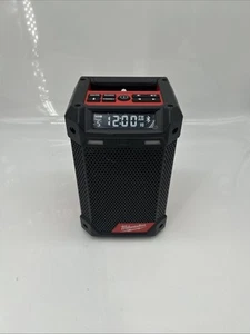 Milwaukee 2951-20 M12 Radio Bluetooth (strumento nudo) Z378 - Foto 1 di 9