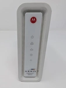 ARRIS SB6141 DOCSIS 3.0 Kabelmodem weiß - ohne Netzteil - Bild 1 von 3